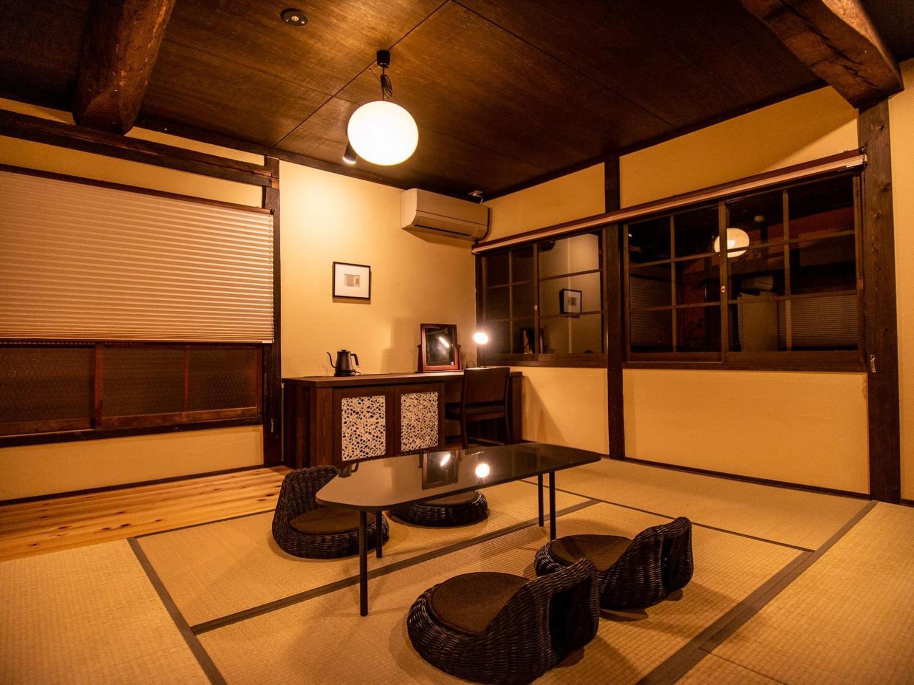 Nipponia Hotel Ozu Castle Town Exteriör bild
