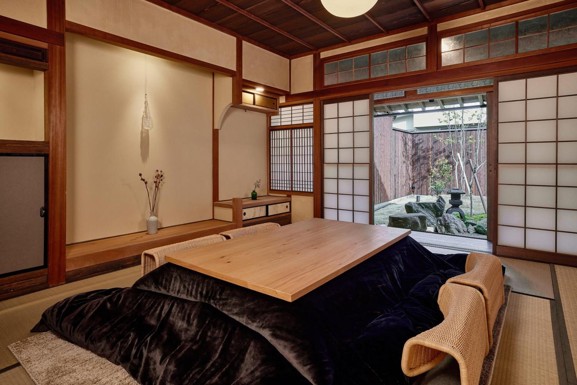 Nipponia Hotel Ozu Castle Town Exteriör bild