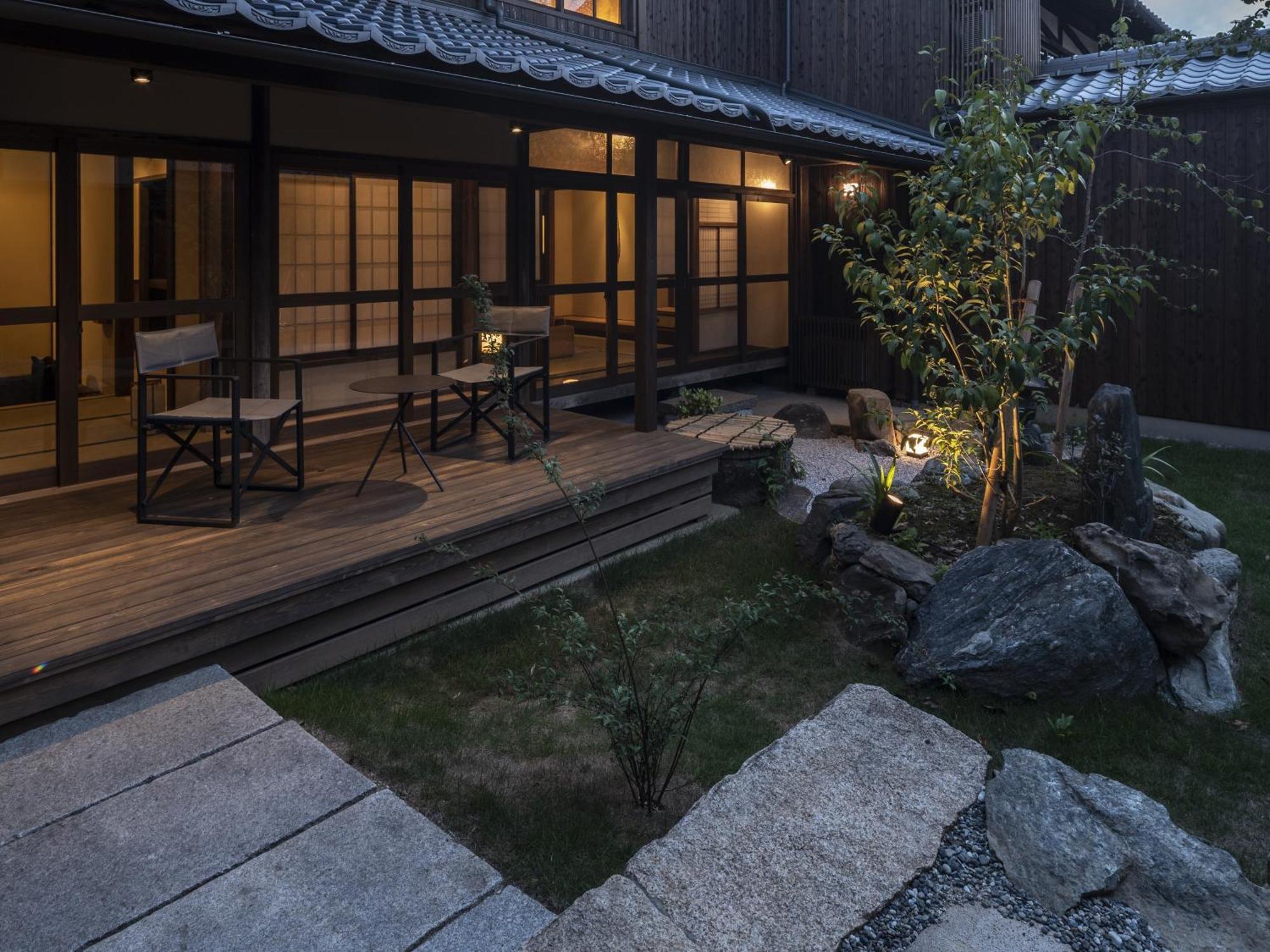 Nipponia Hotel Ozu Castle Town Exteriör bild