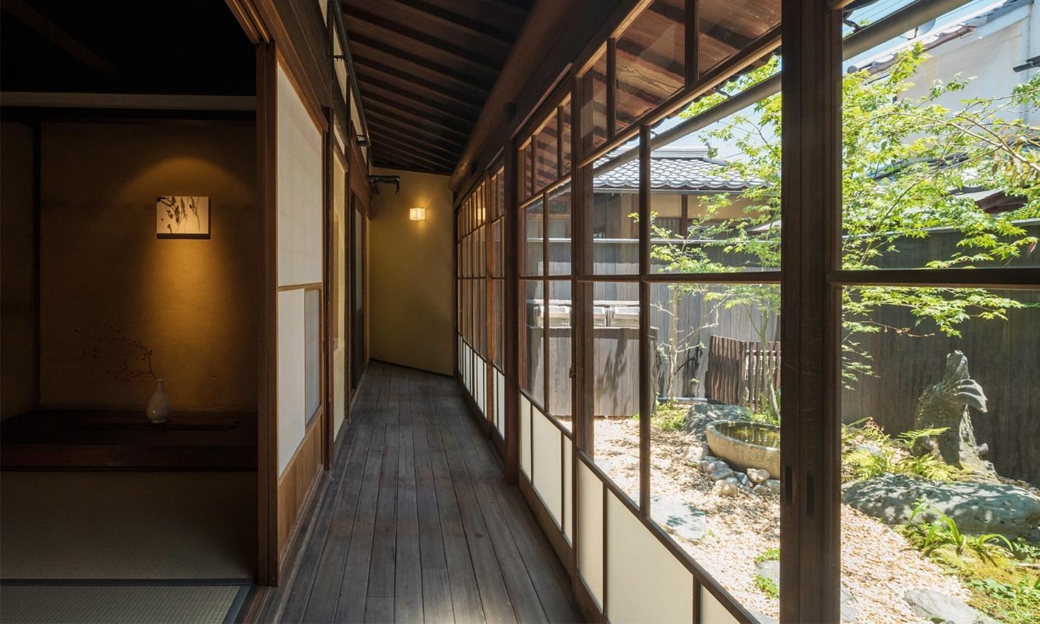 Nipponia Hotel Ozu Castle Town Exteriör bild